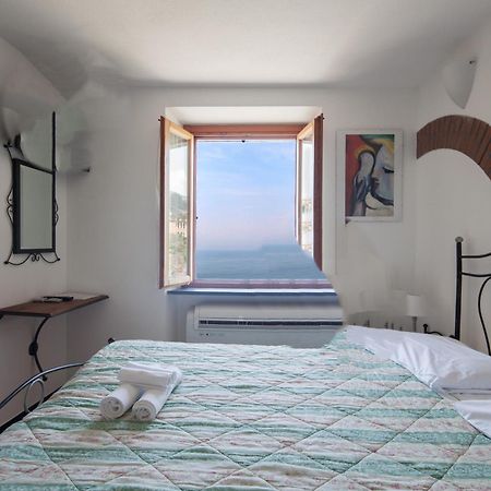 Cecio 5 Terre Rooms Corniglia Exterior foto