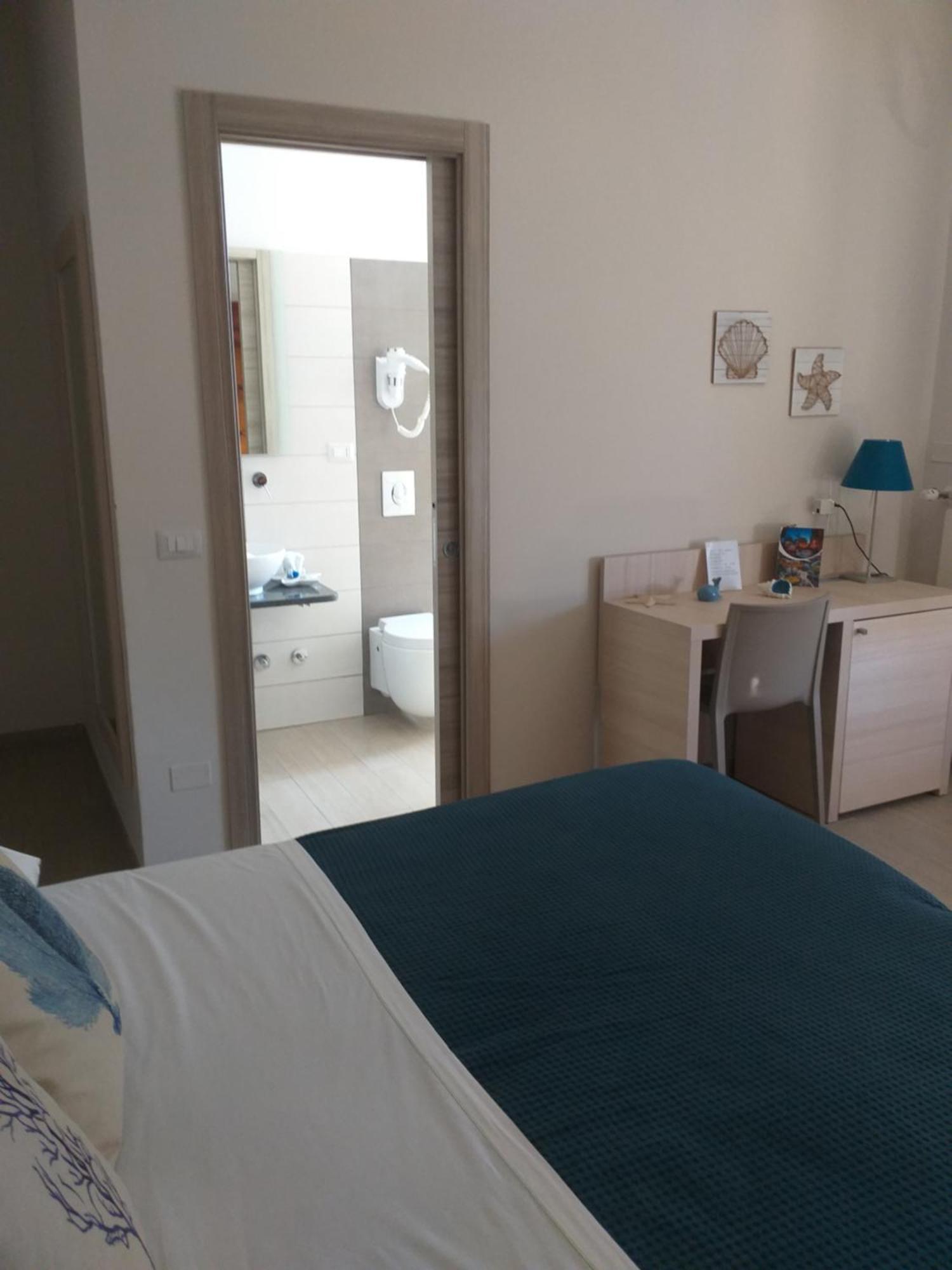 Cecio 5 Terre Rooms Corniglia Quarto foto