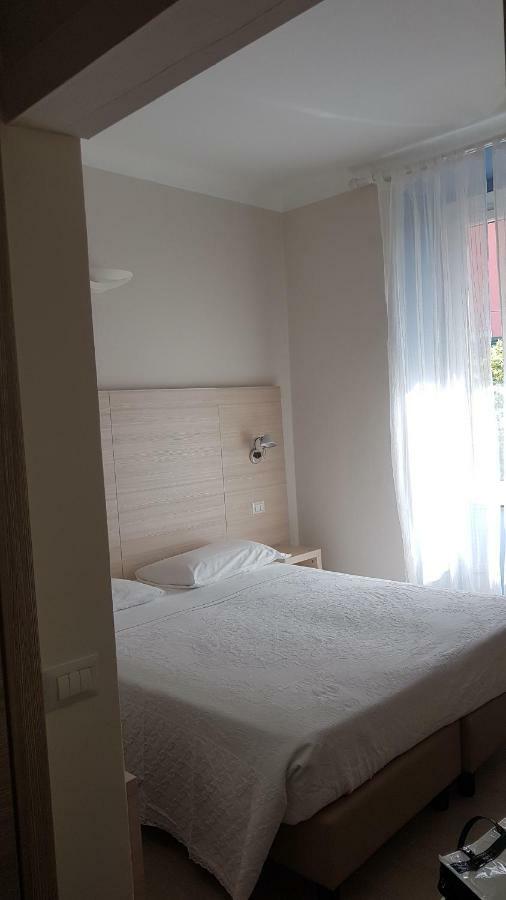 Cecio 5 Terre Rooms Corniglia Exterior foto